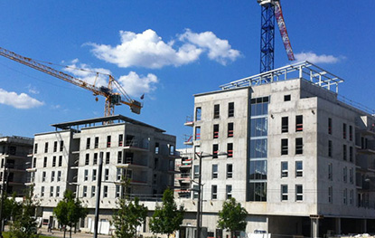 Depuis près de 60 ans, Groupe Y accompagne les professionnels du bâtiment dans la gestion et la pérennisation de leur activité.